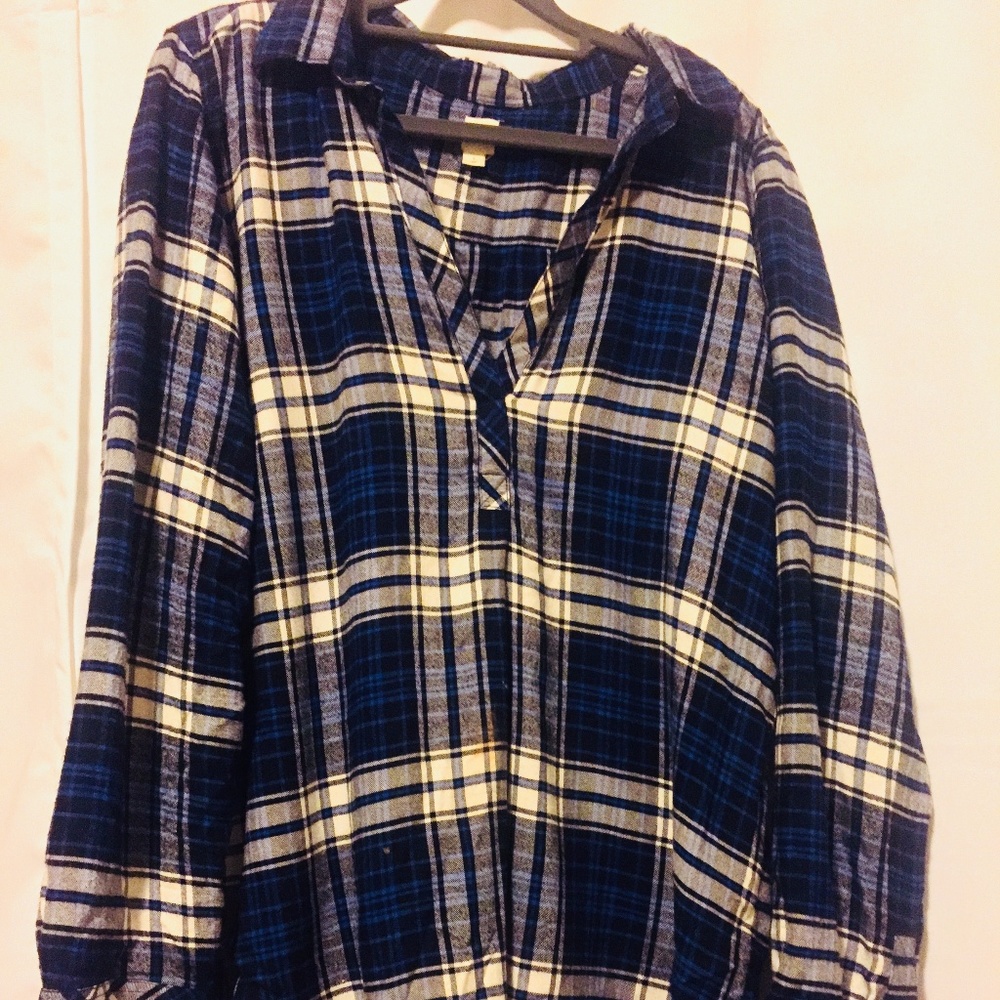 GAP Plaid Boyfriend Flannel Shirt